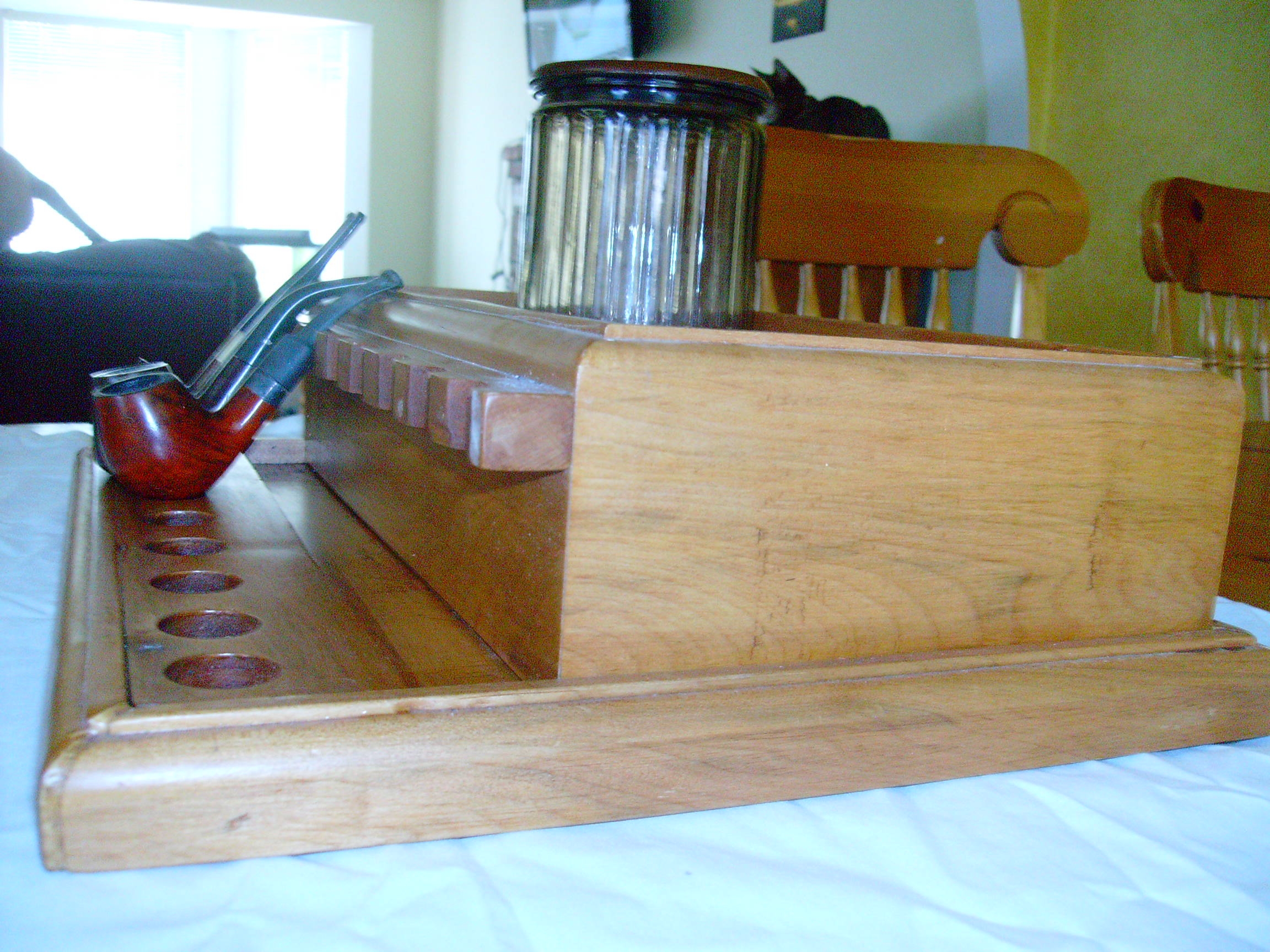 Pipe stand side view