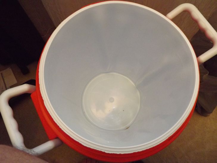 Warped 5 Gallon Rubbermaid Cooler