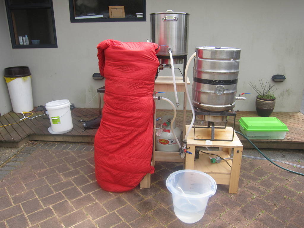Full length mashtun insulator