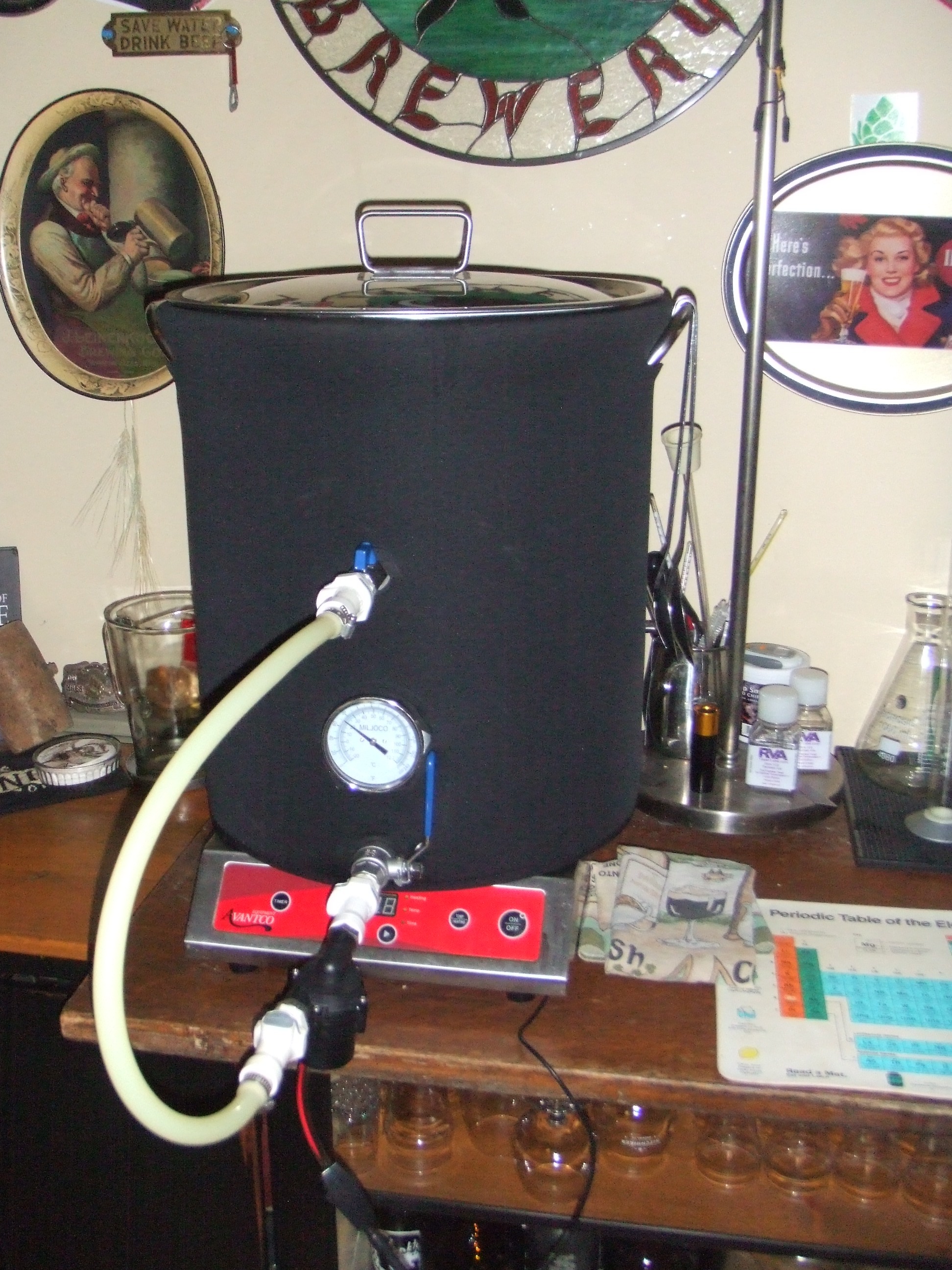 Whirlpool w/ 12V Pump
