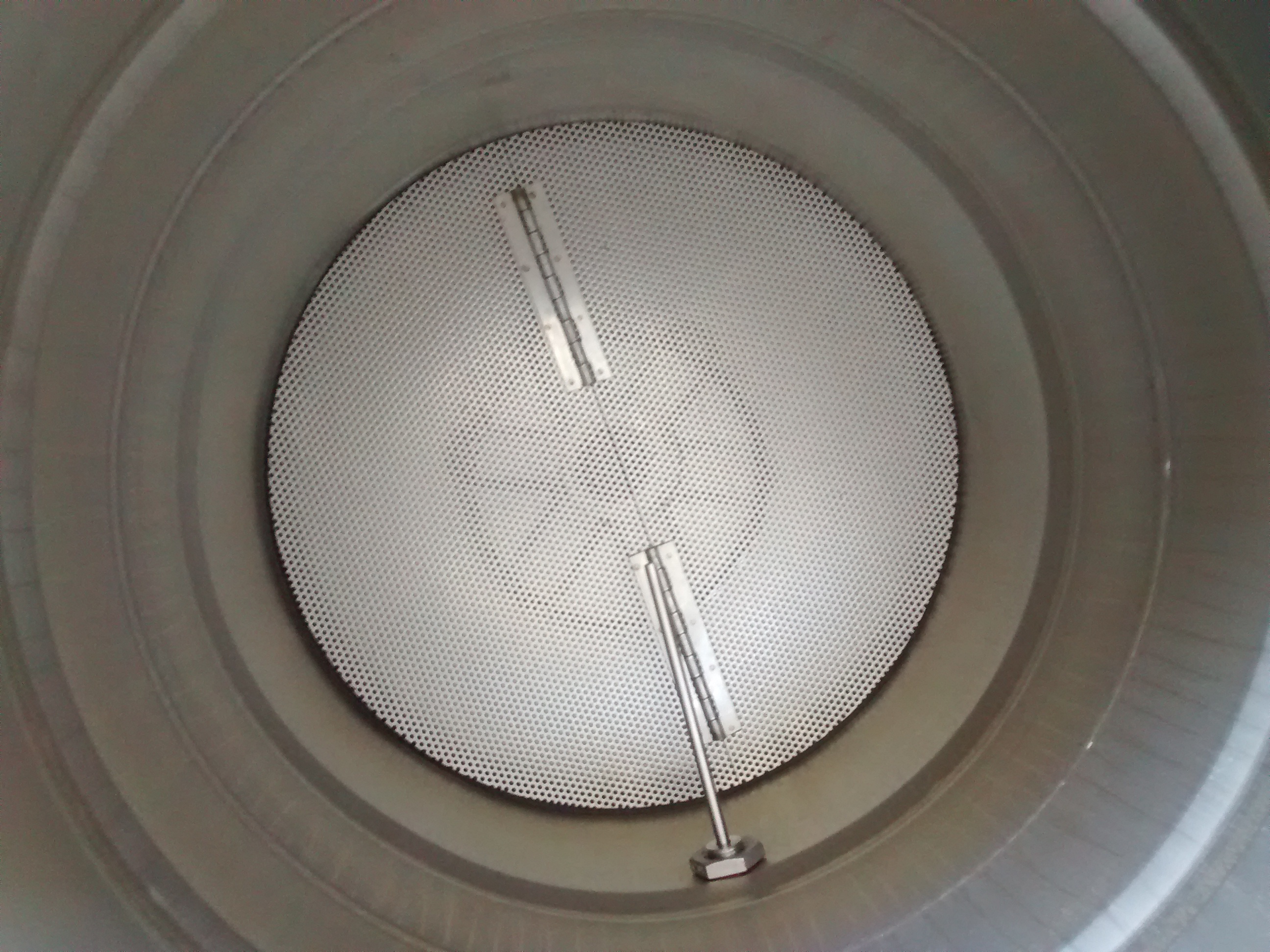 false bottom and stand