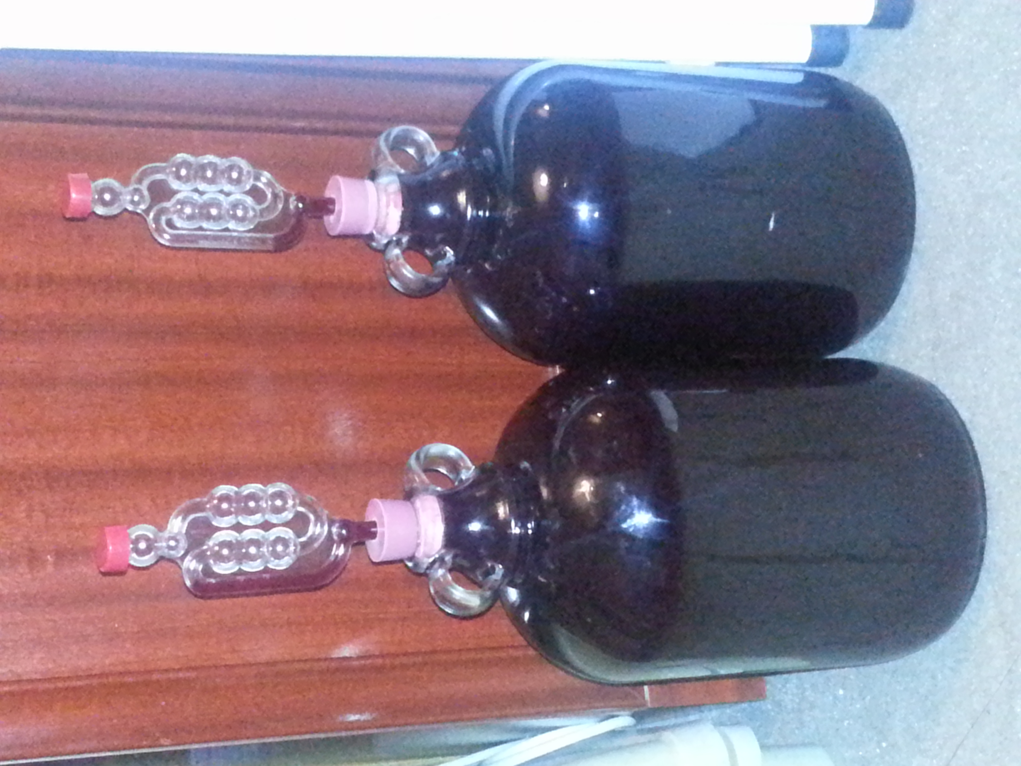 non chemical elderberry wine