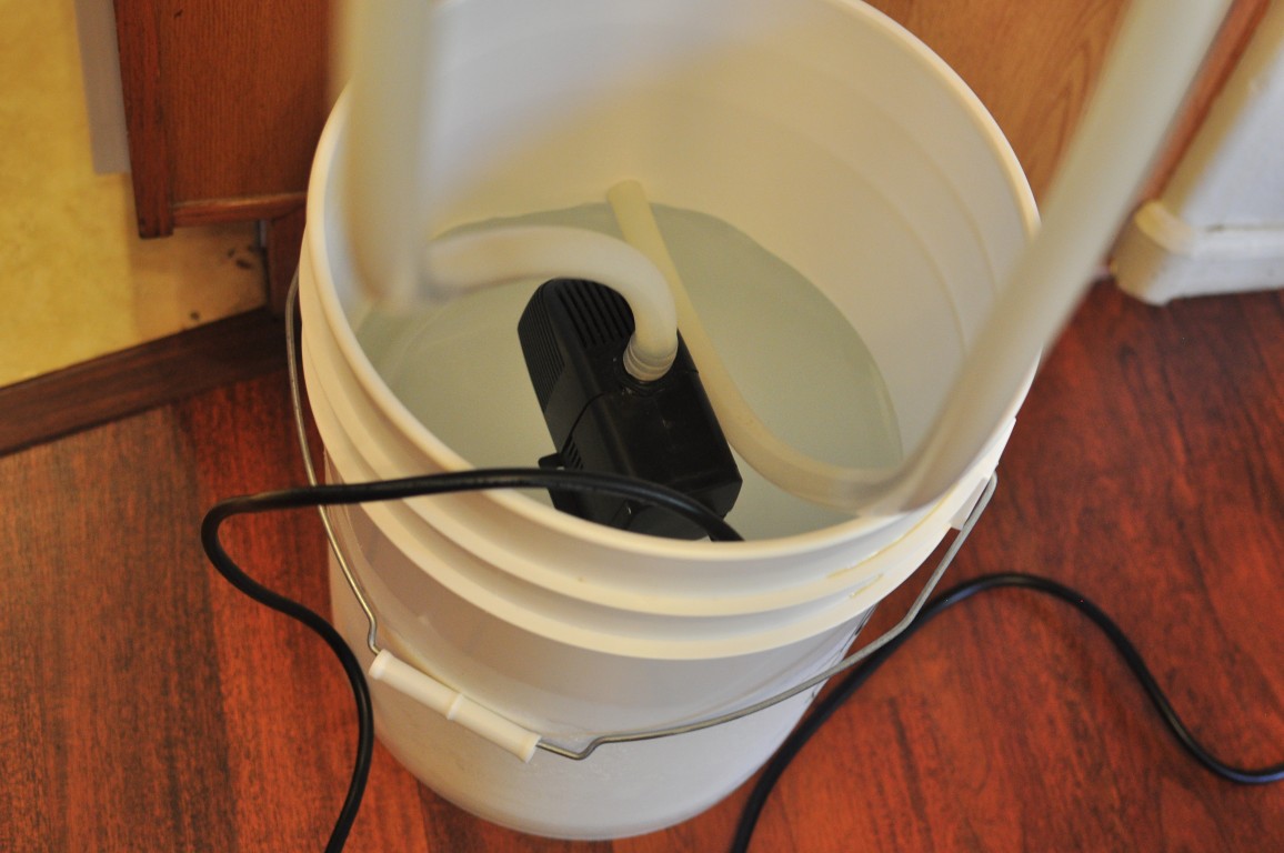 Submersible pump