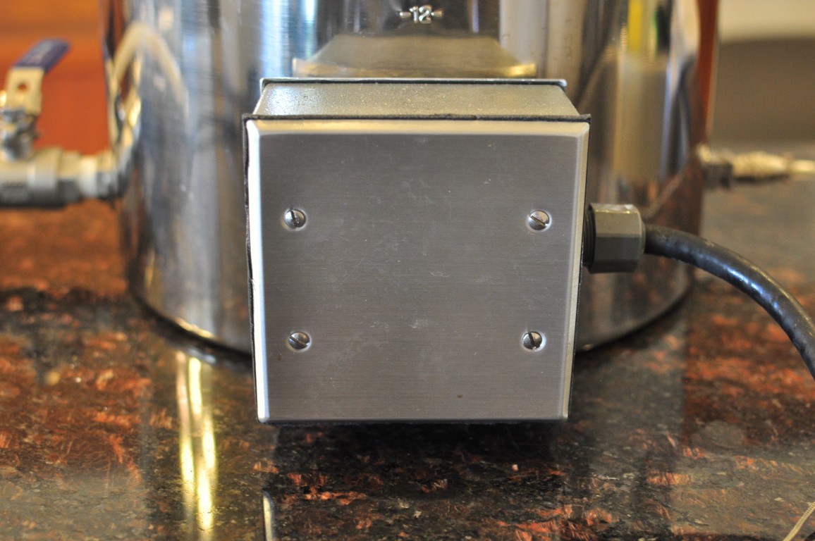 Heating element bulkhead
