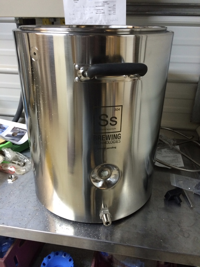 The replacement for the cooler mash tun