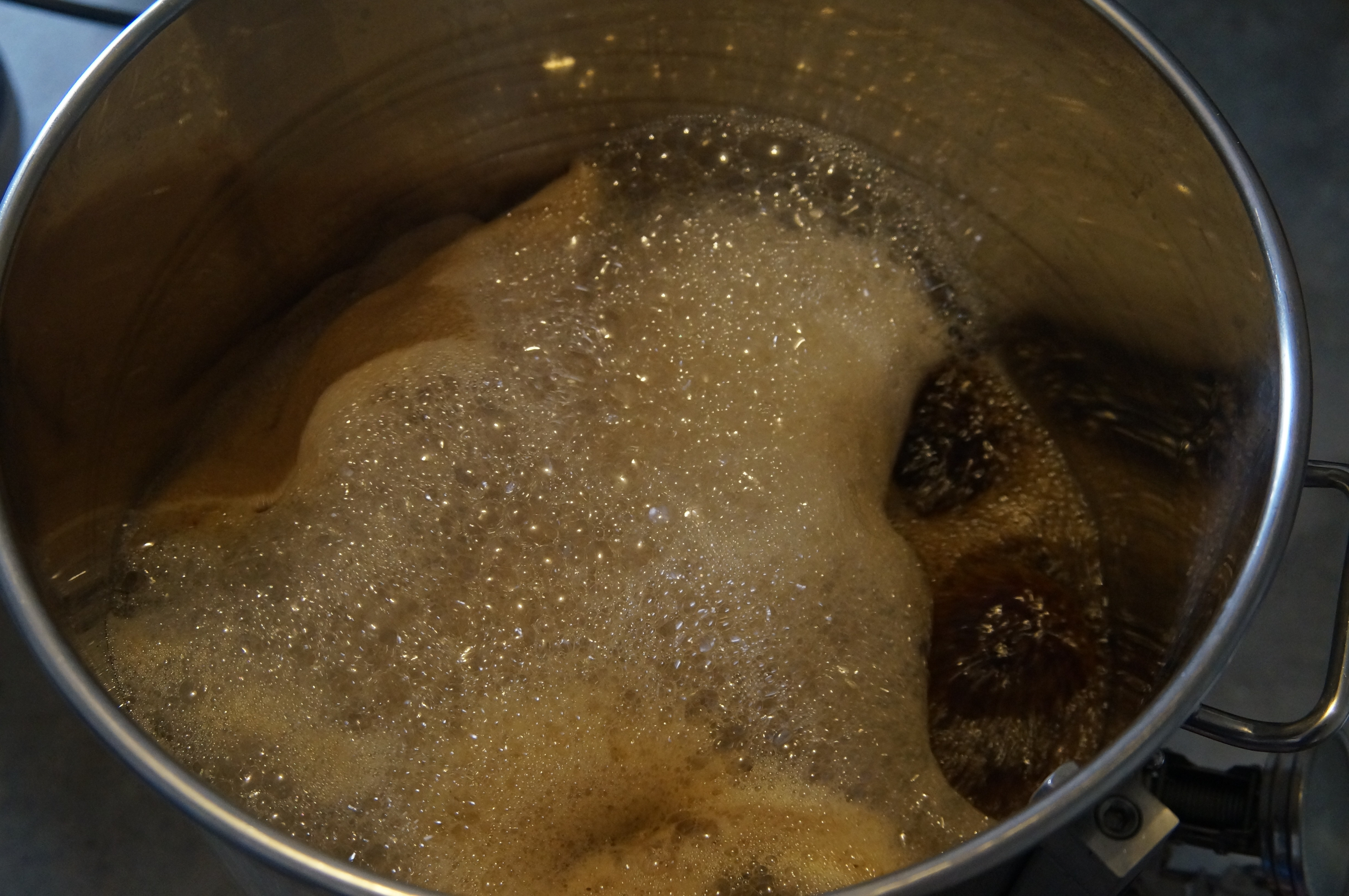 12 Beers of Christmas 2016 Brewing Gingerbread Ale