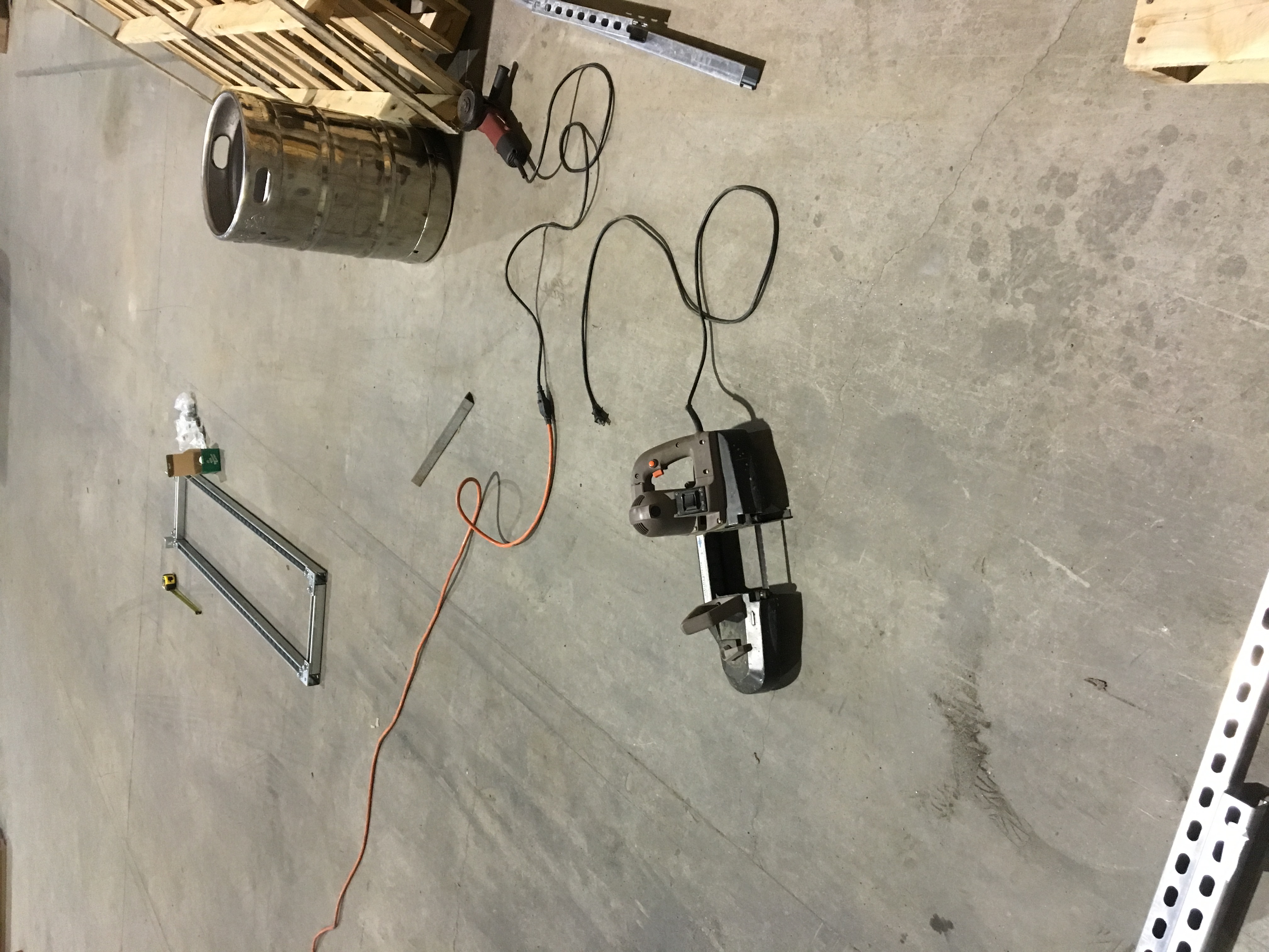 Porta-band saw