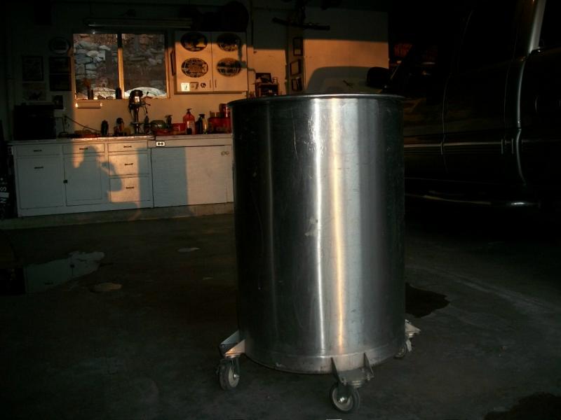 100_0256 55 gallon drum.jpg