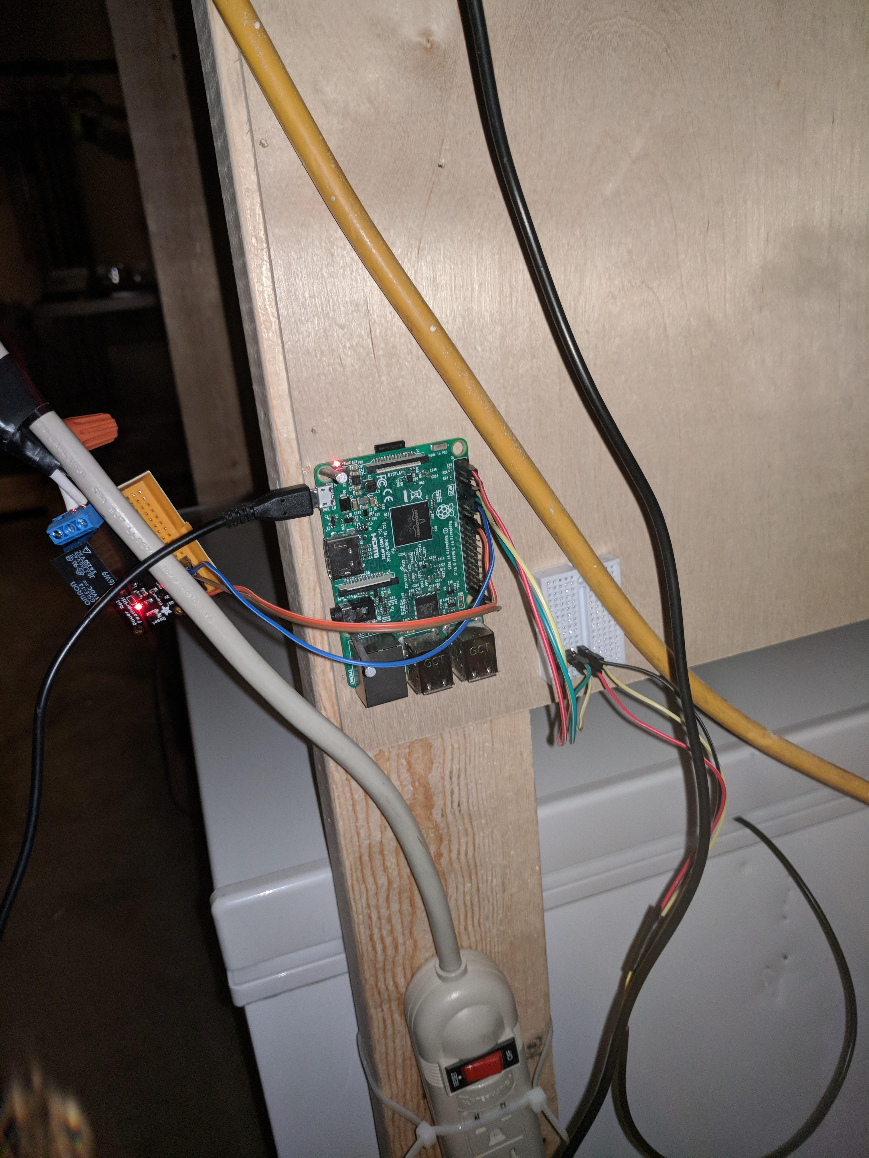 Raspberry Pi temp controller.jpg