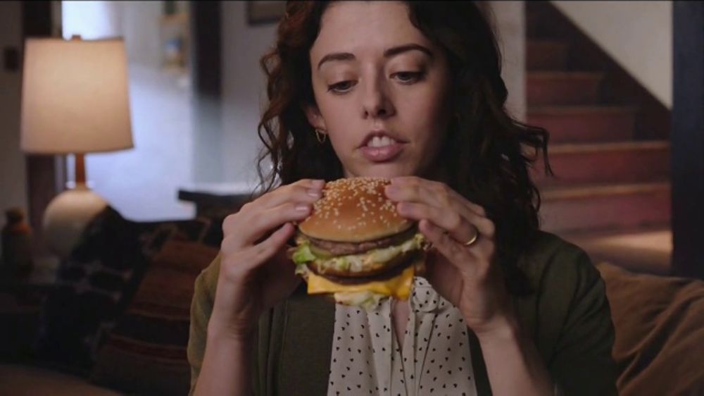 mcdonalds-big-mac-super-bowl-2018-cherish-large-7.jpg