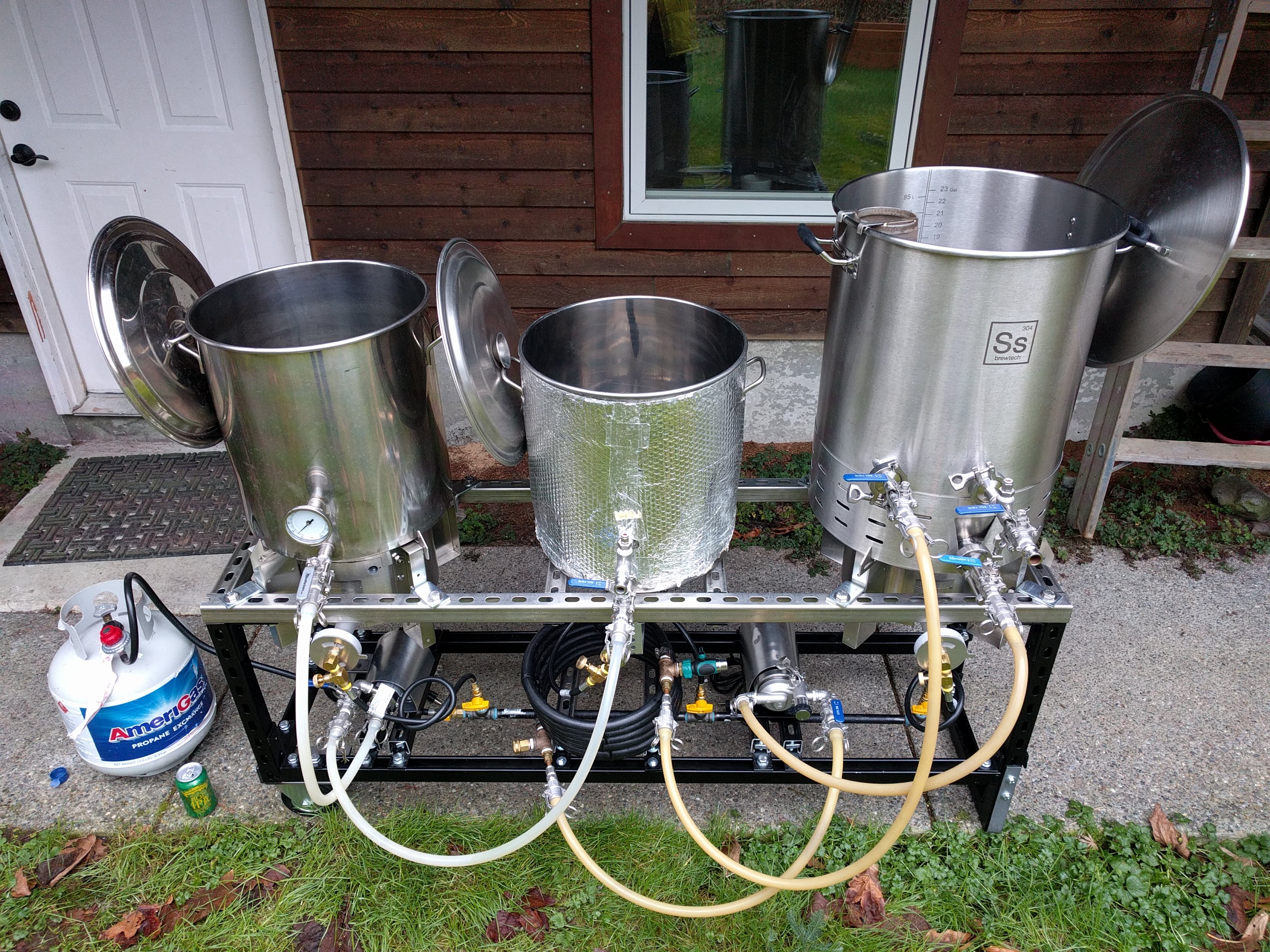 brewstand2.jpg brewstand2.jpg