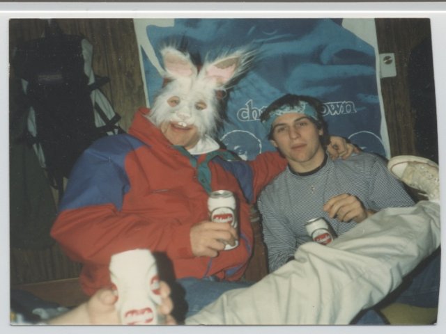 bunnymask_640x480.jpg