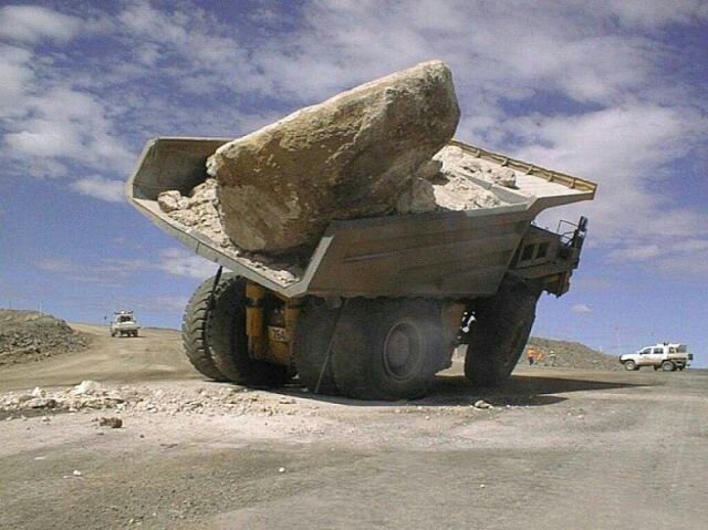 dangerous_work_in_640_10.jpg