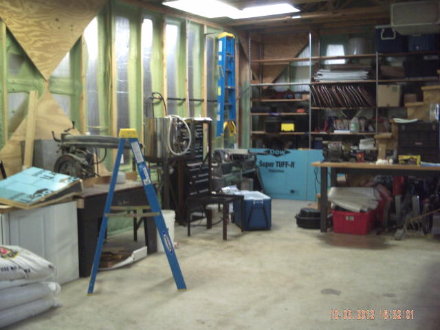 shop pics 002.jpg