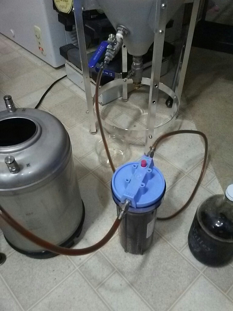Mini-Brew6-5_pressure-filter-to-keg.jpg