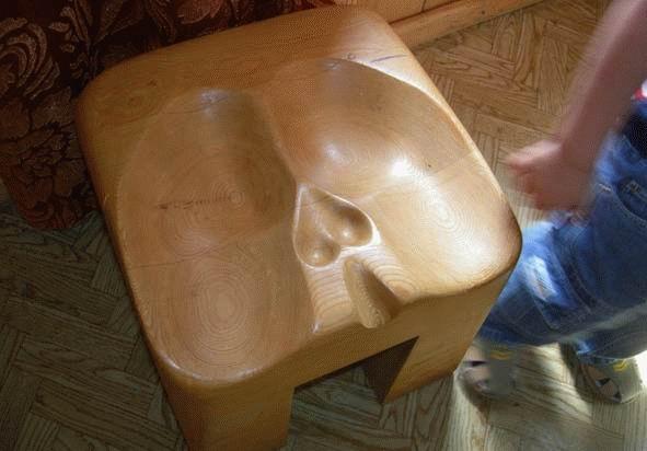 bar stool.jpg