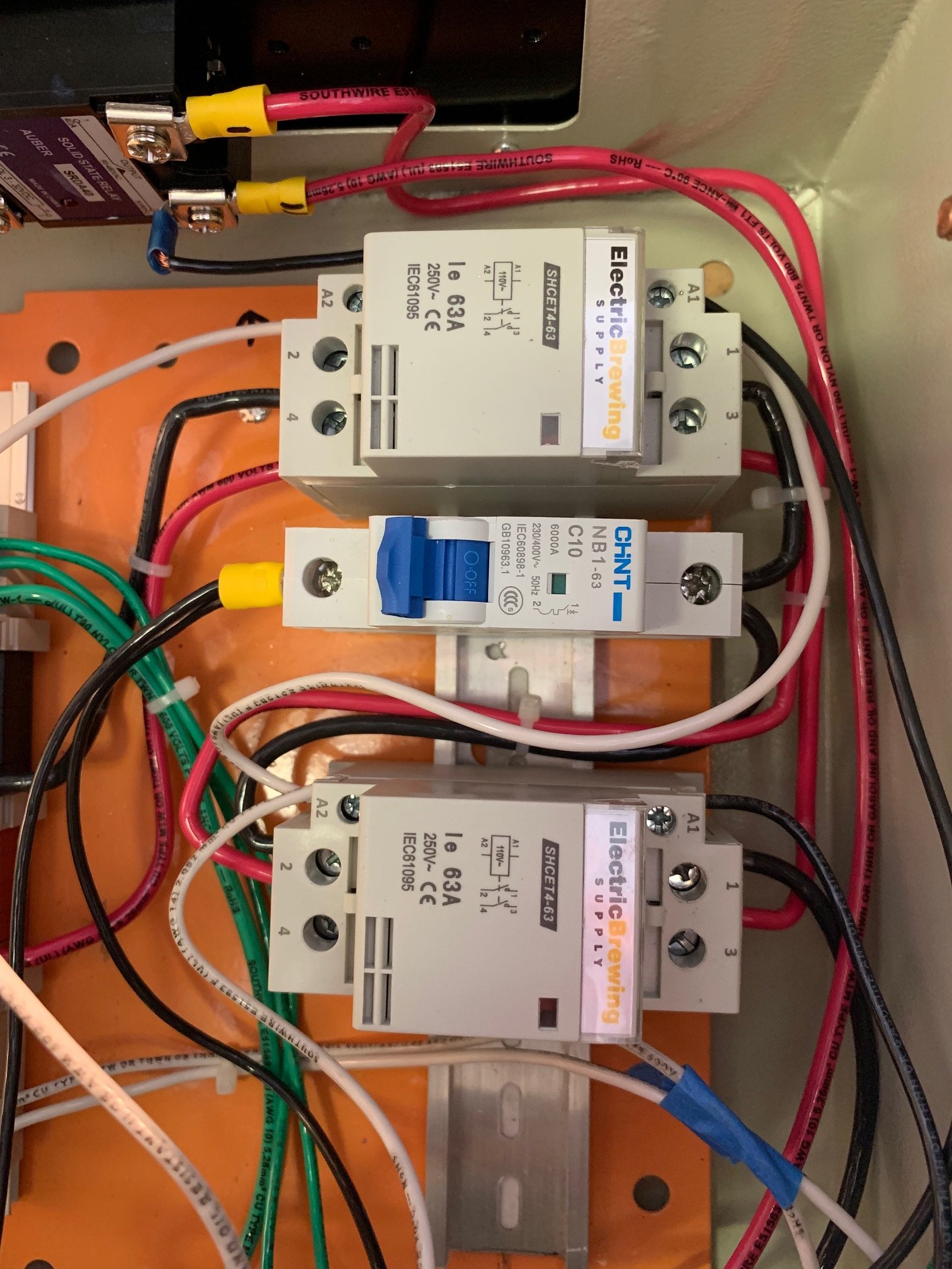 Contactors.jpg