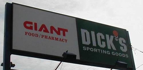 worst-funny-ad-placements-15.jpeg