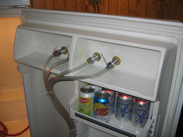 kegerator 005.jpg