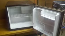 FRIDGE.jpg