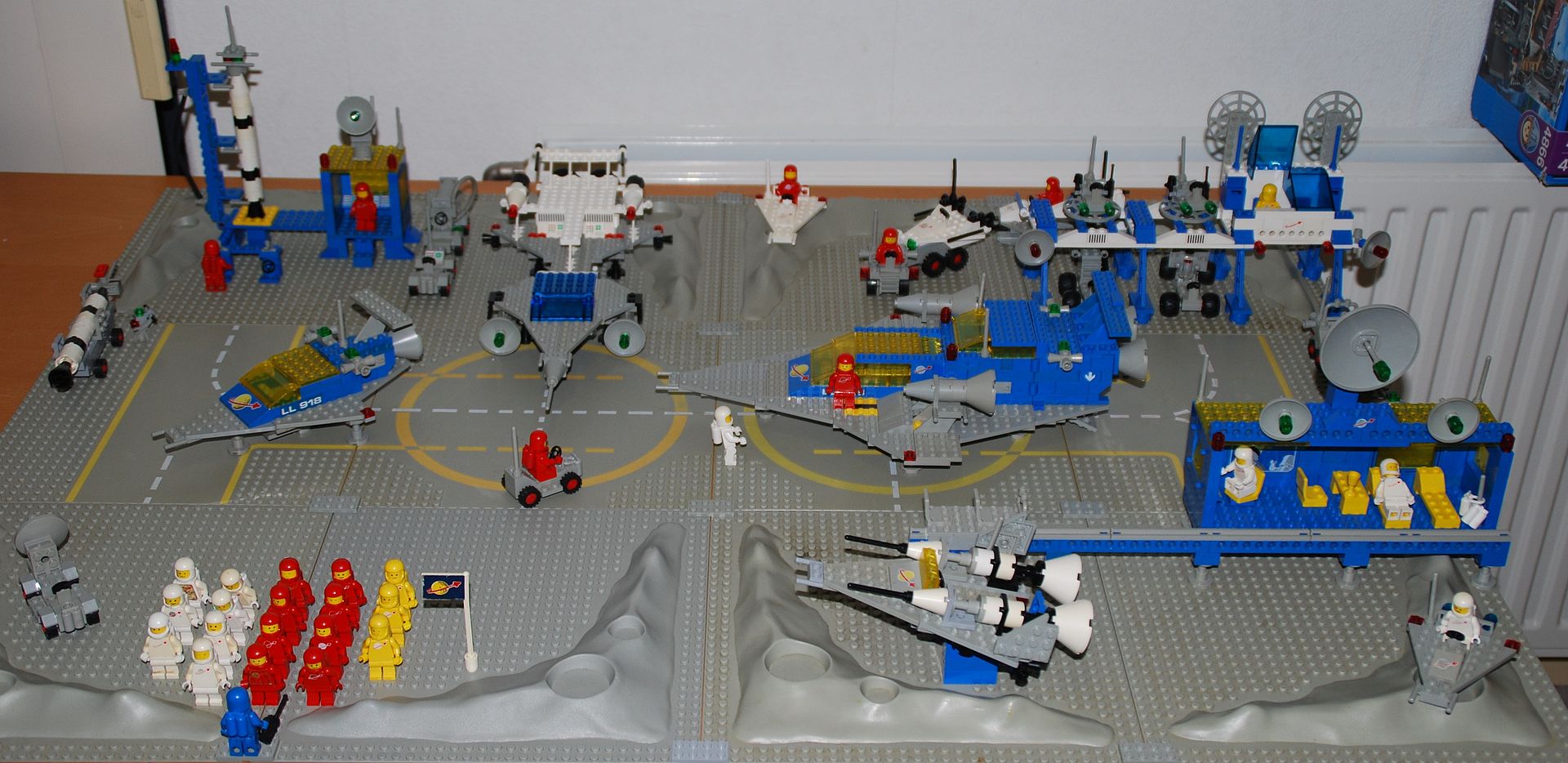 Lego_Space_sets.jpg