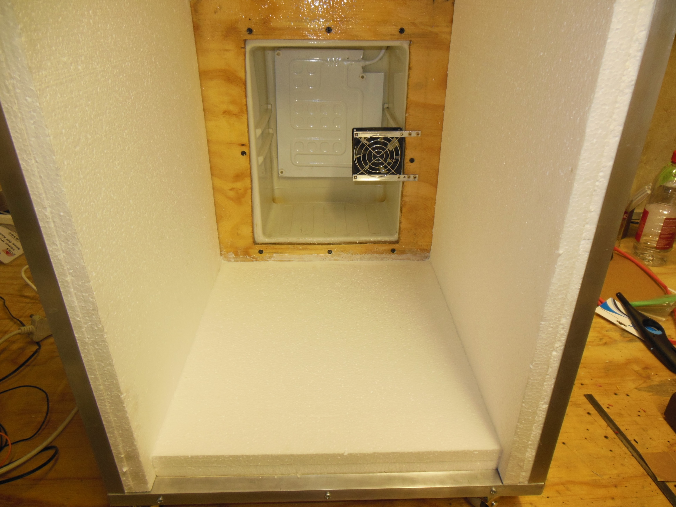 floor_insulation_installed.jpg