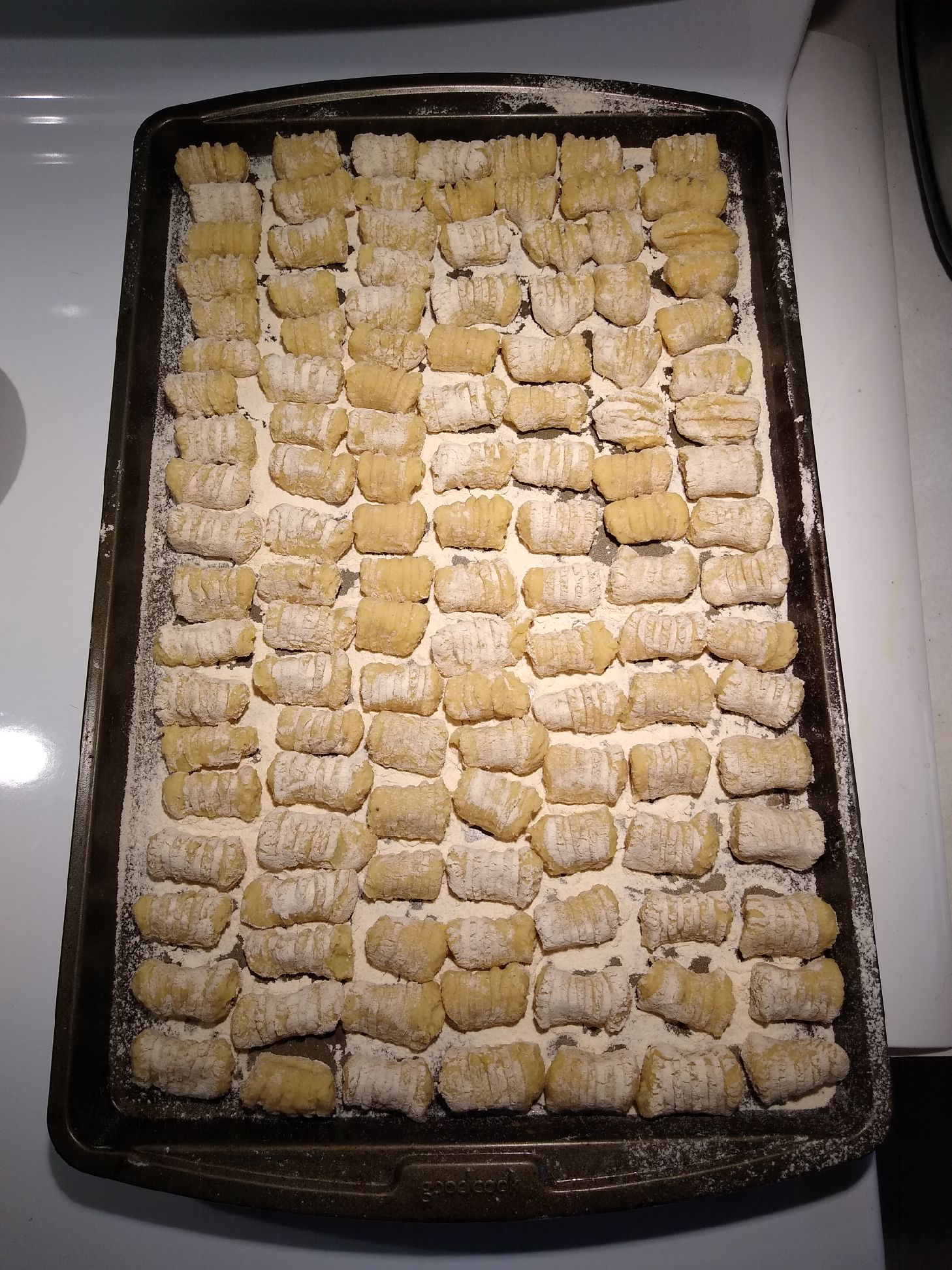 raw gnocchi.jpg raw gnocchi.jpg