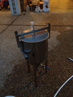 Fermenter on driveway.jpeg