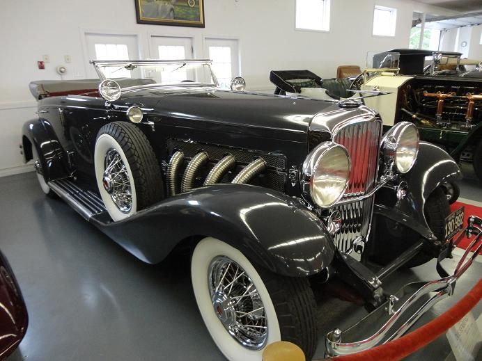 9eba2908fa9d7030d9ed25ae72d53c06--duesenberg-car-sculptures.jpg