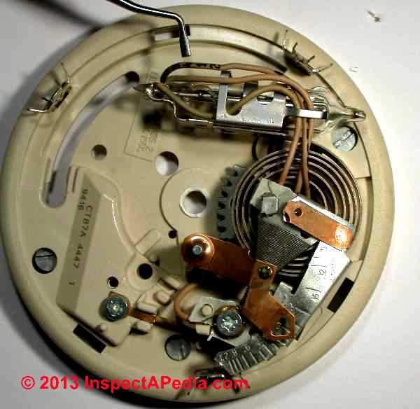 Thermostat_Honeywell562-DFcs.jpg