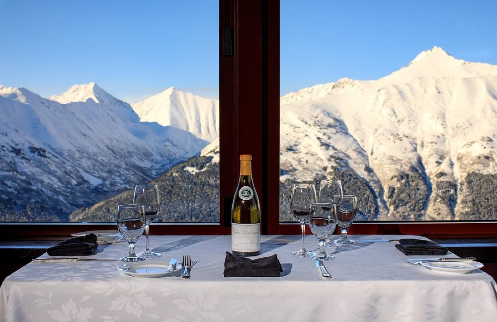 Glacier View Table.jpg