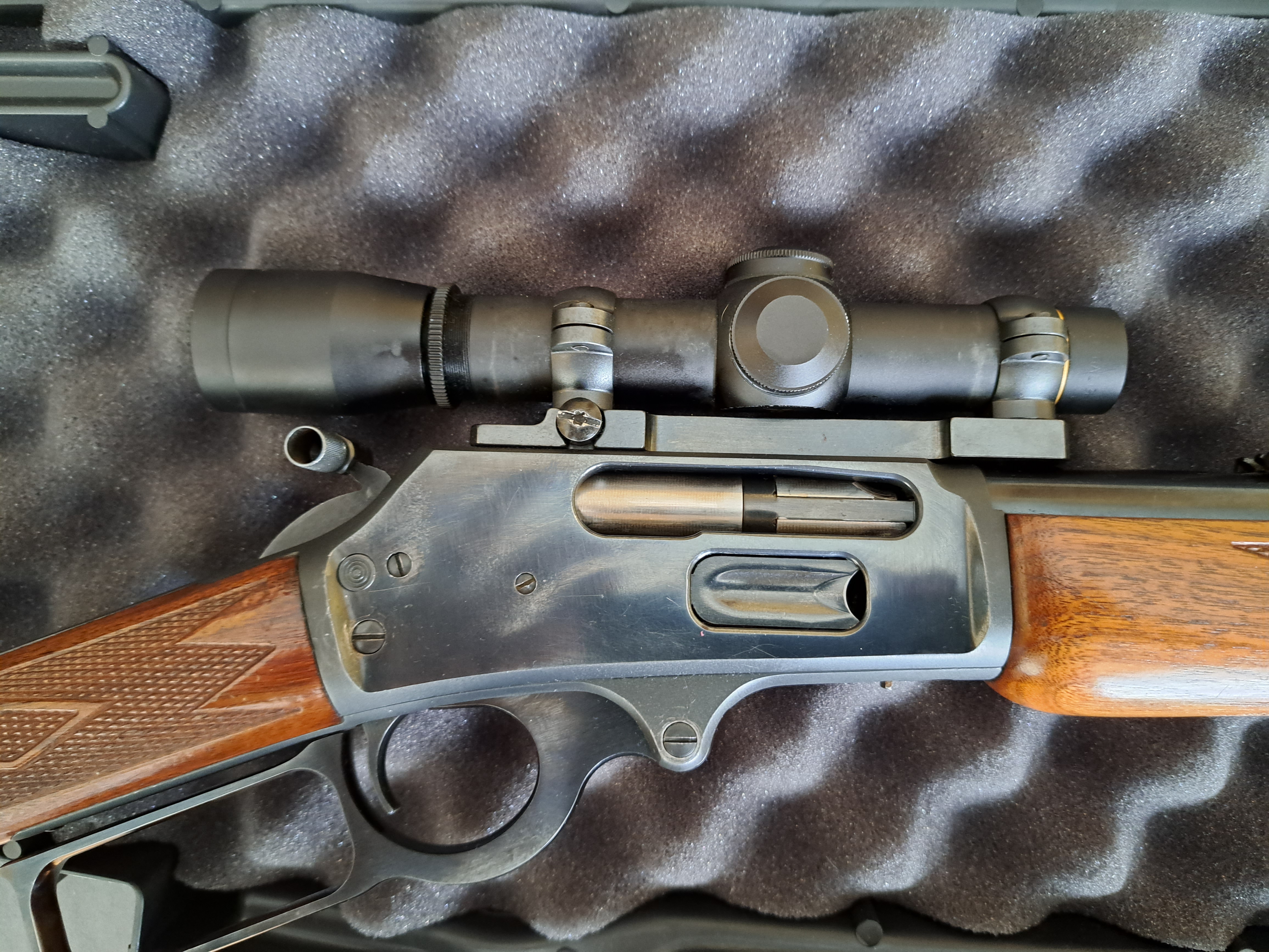 guide gun and 2.5 x 20 Leu FXII scope.jpg