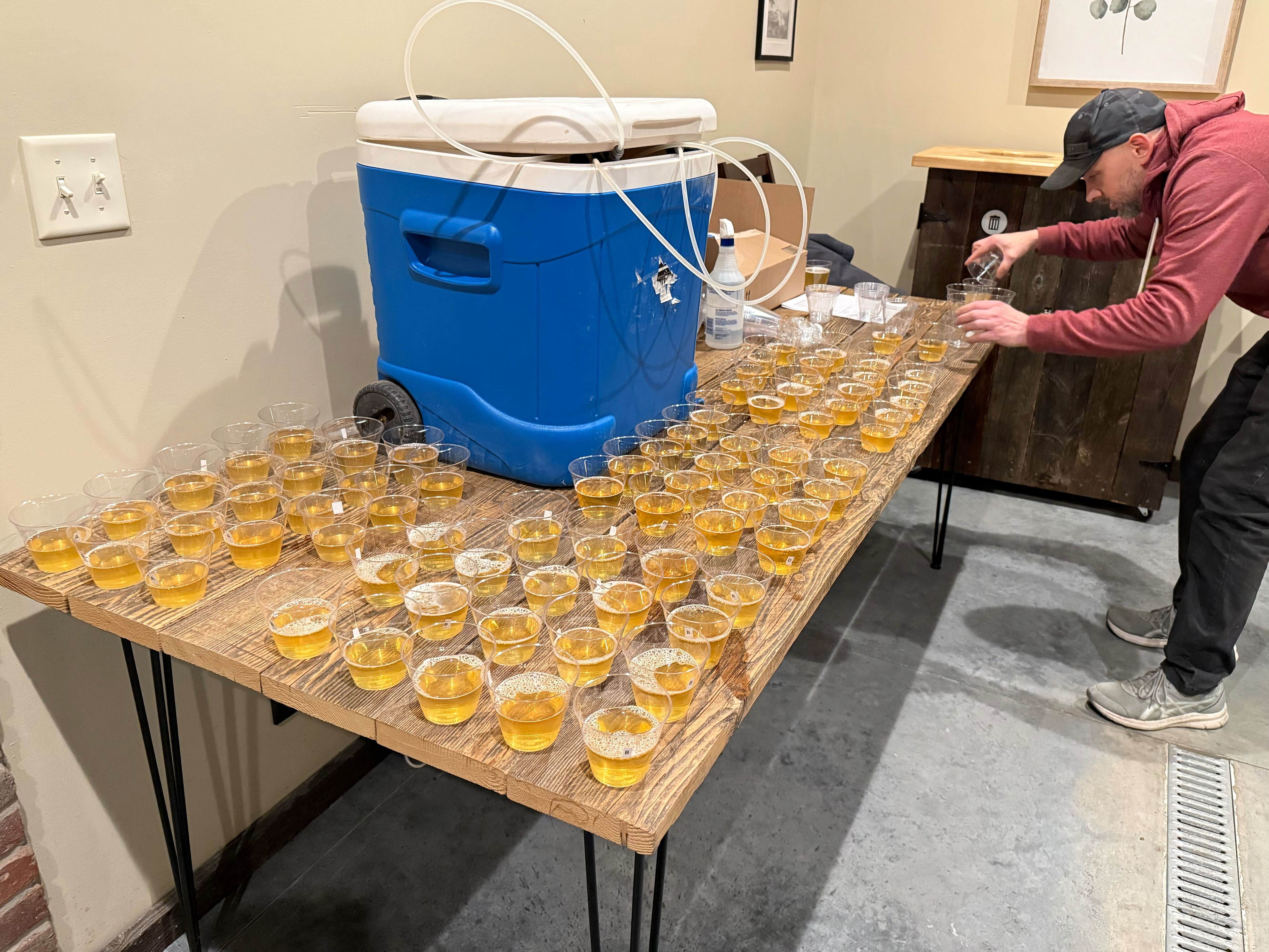 TASTING1.jpg TASTING1.jpg