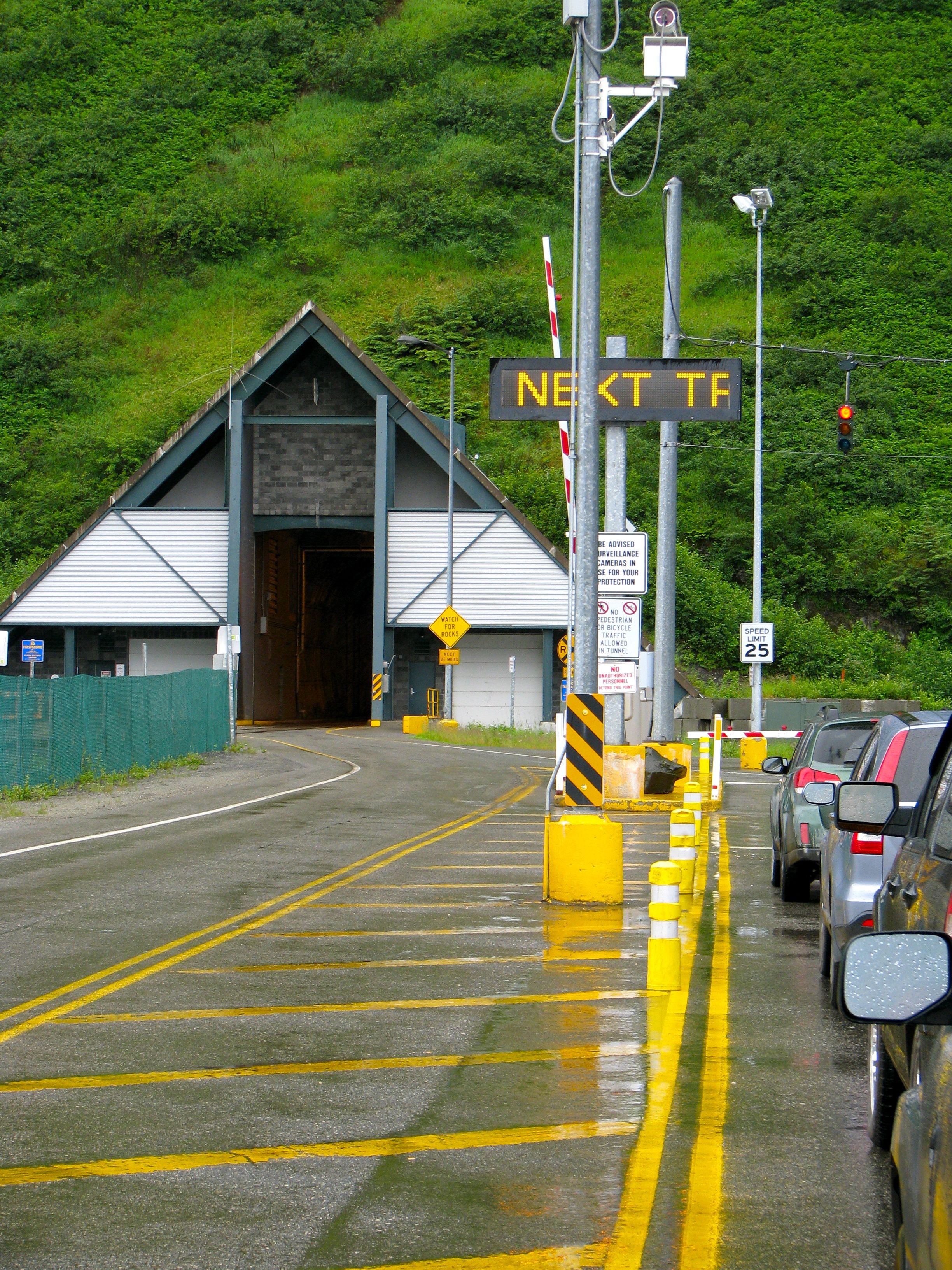 Tunnel.jpg