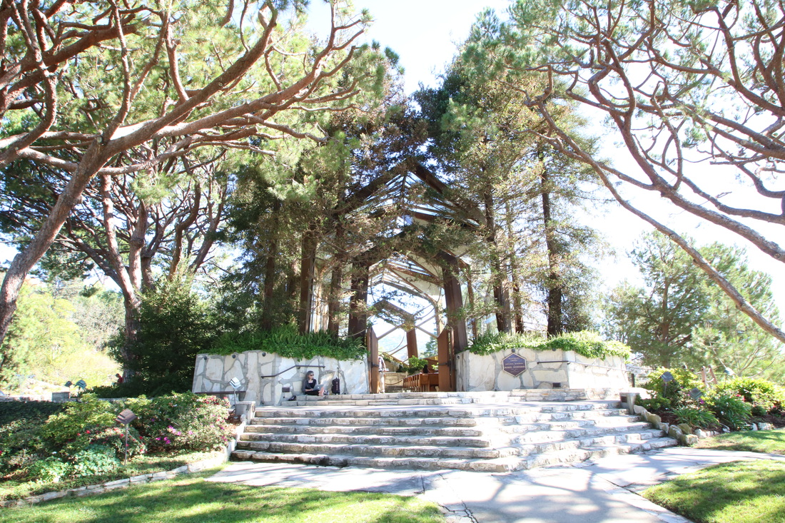 Wayfarers Chapel.jpg