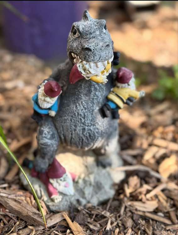 Zilla gnomes.jpg