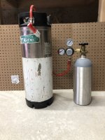 Keg,CO2TankandRegulator.JPG