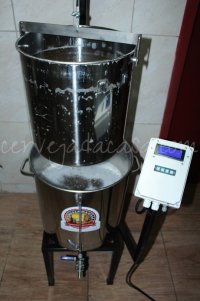 biermaker_equipamento_em_inox_automatizado_metodo_single_vessel_com_estrutura_842_11_20161013091.jpg