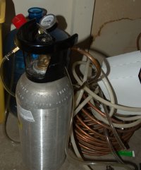 10 lb CO2 tank and immersion chiller.jpg