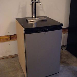 MyFrigidaireKegeratorBuildwithCollar