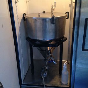 20 Gallons in Conical