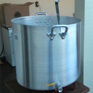 an aluminium pot, for 115 litters