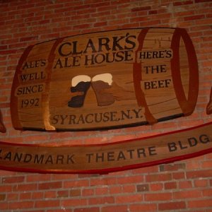 5841-ClarksAleHouse1