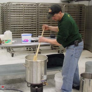 Dougstirringthemash