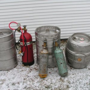 Kegs_tanks
