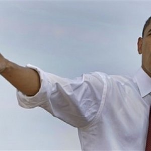 capt_c55c0eb4626e4bd9893e38736983a113_obama_2008_flab121