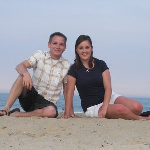 Jackie_and_Steve_on_beach_3