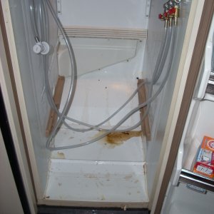 Kegerator-Inside4