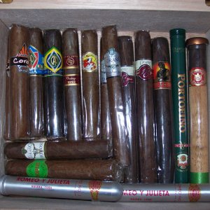 Cigarstash