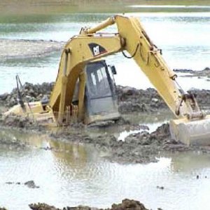 bulldozer-stuck-in-the-mud